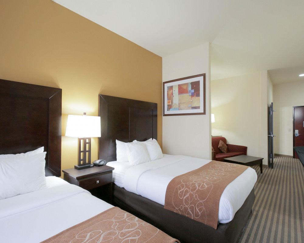 Comfort Suites Pflugerville - Austin North Exterior photo
