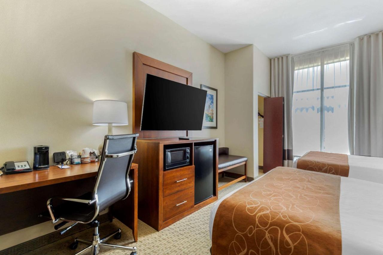 Comfort Suites Pflugerville - Austin North Exterior photo