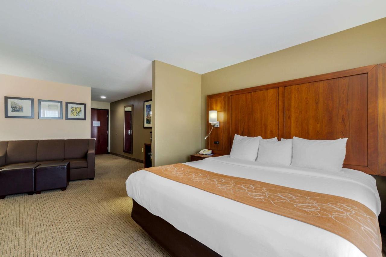 Comfort Suites Pflugerville - Austin North Exterior photo